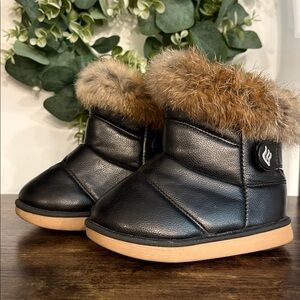 Merence Black Faux Fur Lined Boots